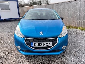 Used Peugeot 208 2013 for sale - 77679783: Photo