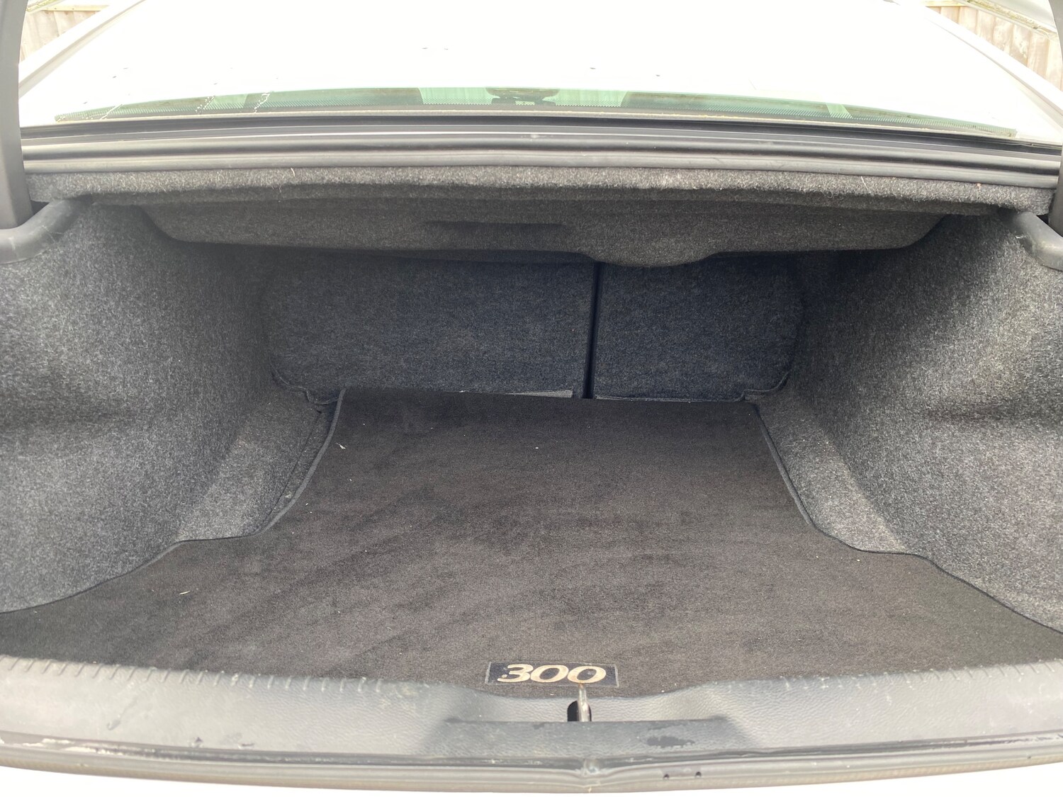 Used Chrysler 300C 2012 for sale - 77654129: Photo 11