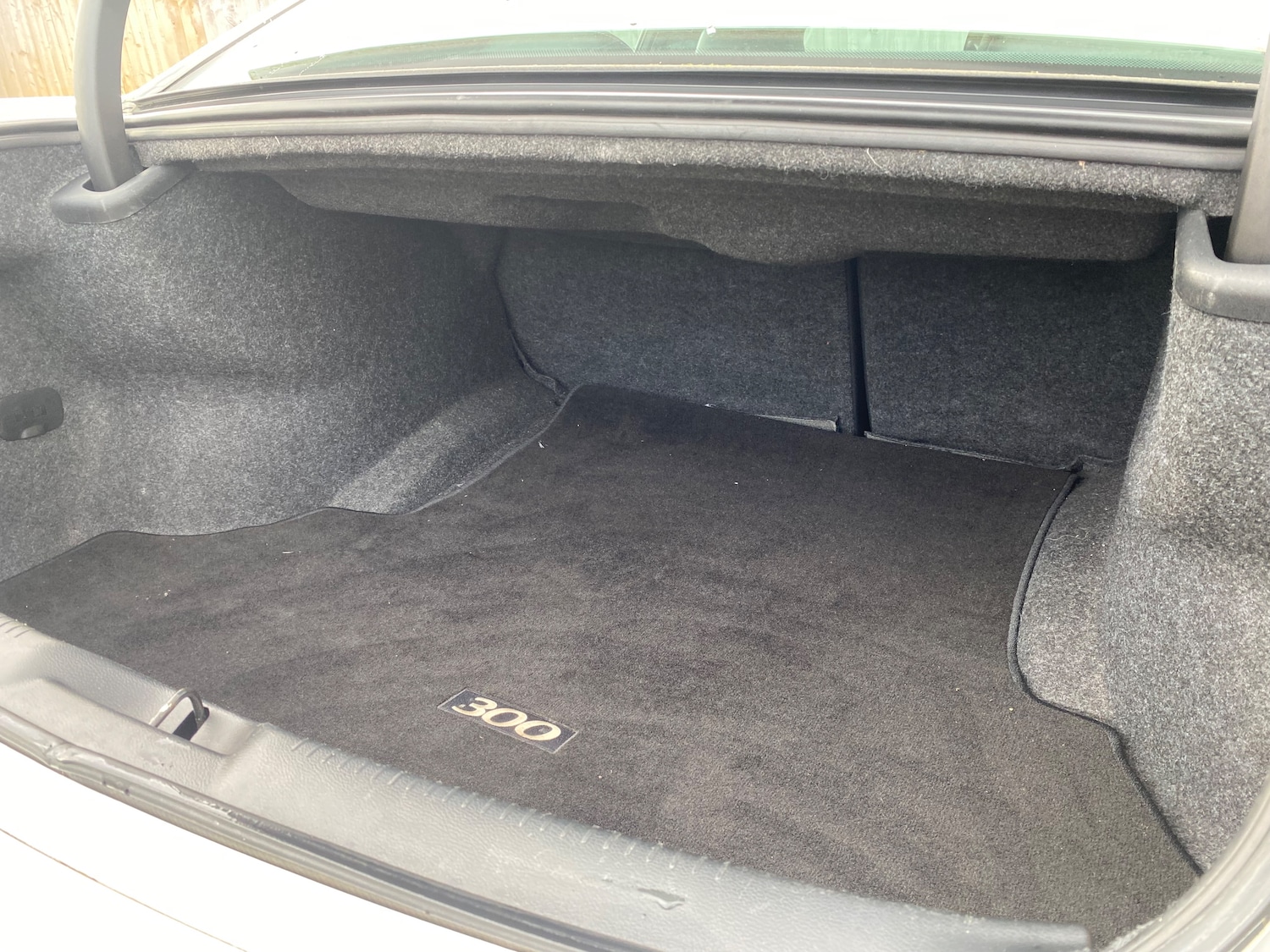 Used Chrysler 300C 2012 for sale - 77654129: Photo 13