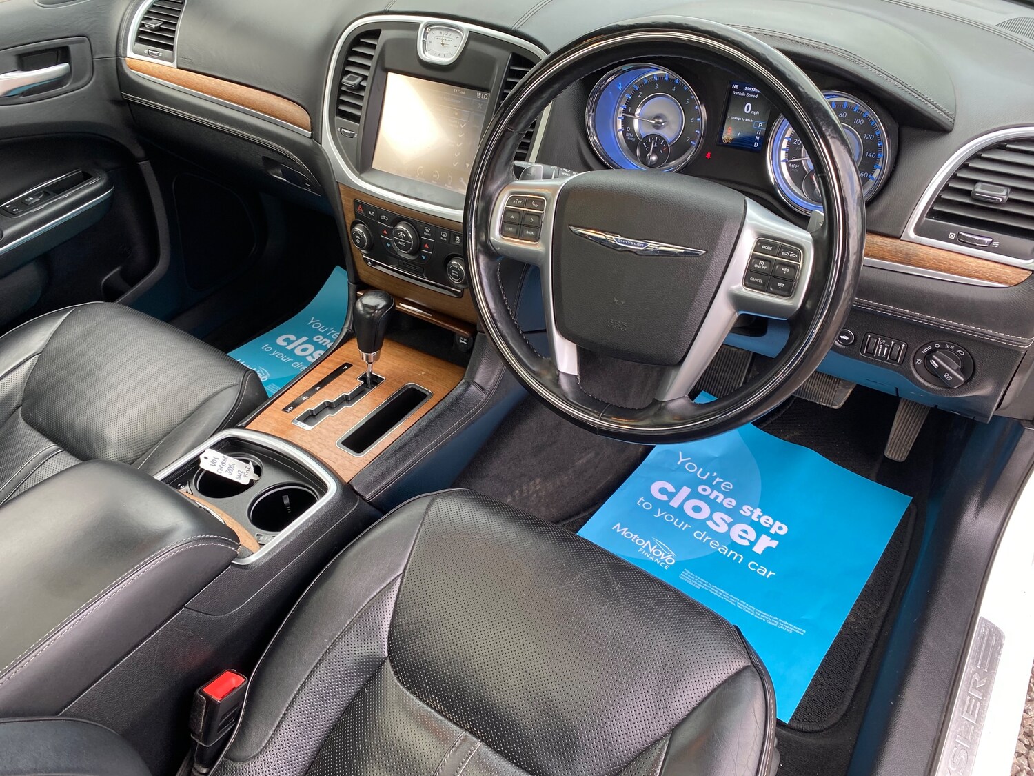 Used Chrysler 300C 2012 for sale - 77654129: Photo 18