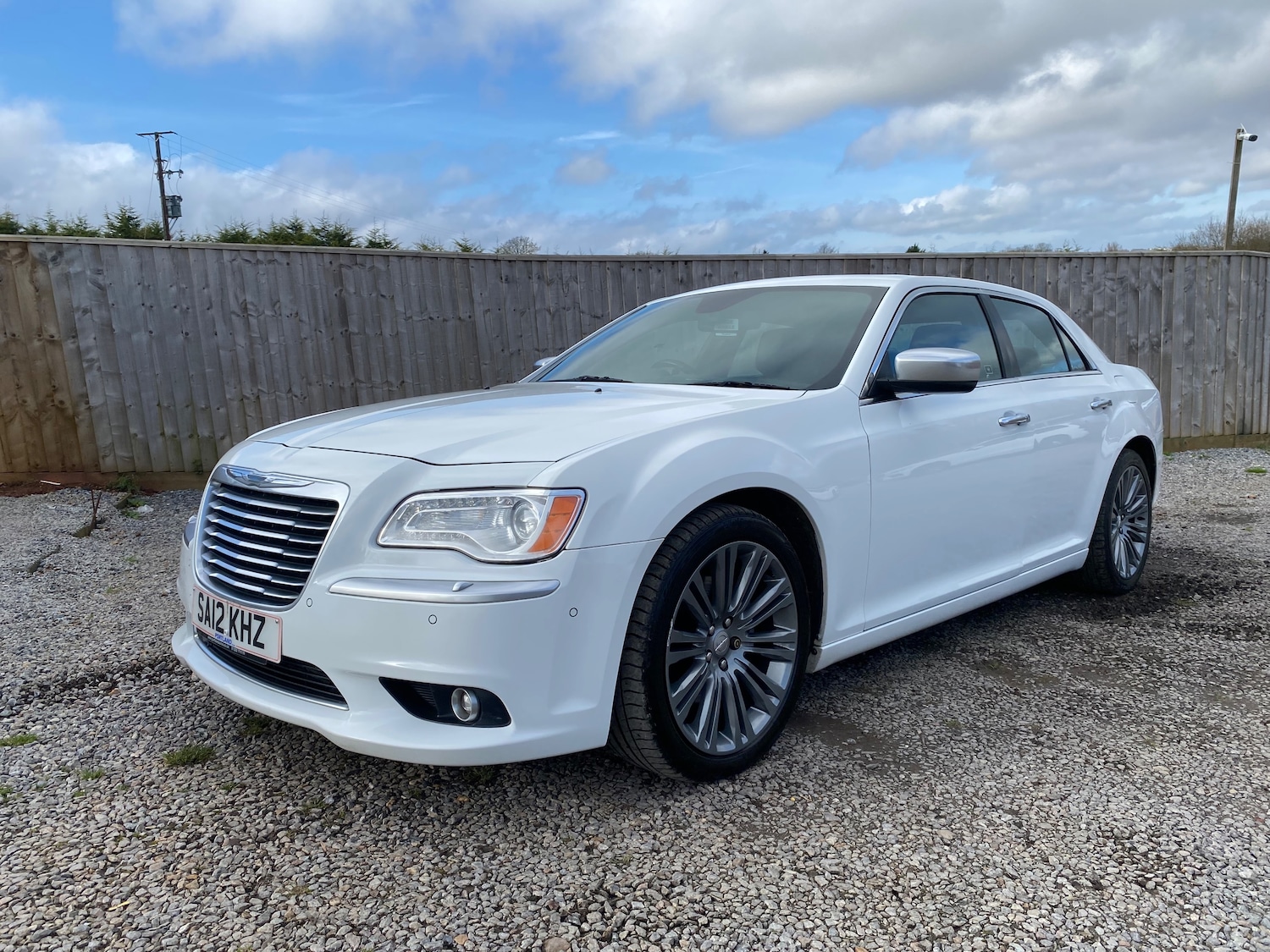 Used Chrysler 300C 2012 for sale - 77654129: Photo 4
