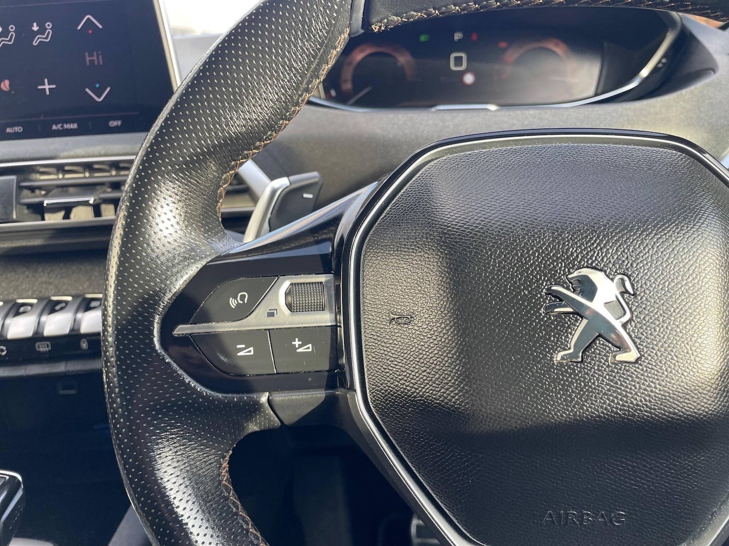 Used Peugeot 3008 2018 for sale - 77424831: Photo 29