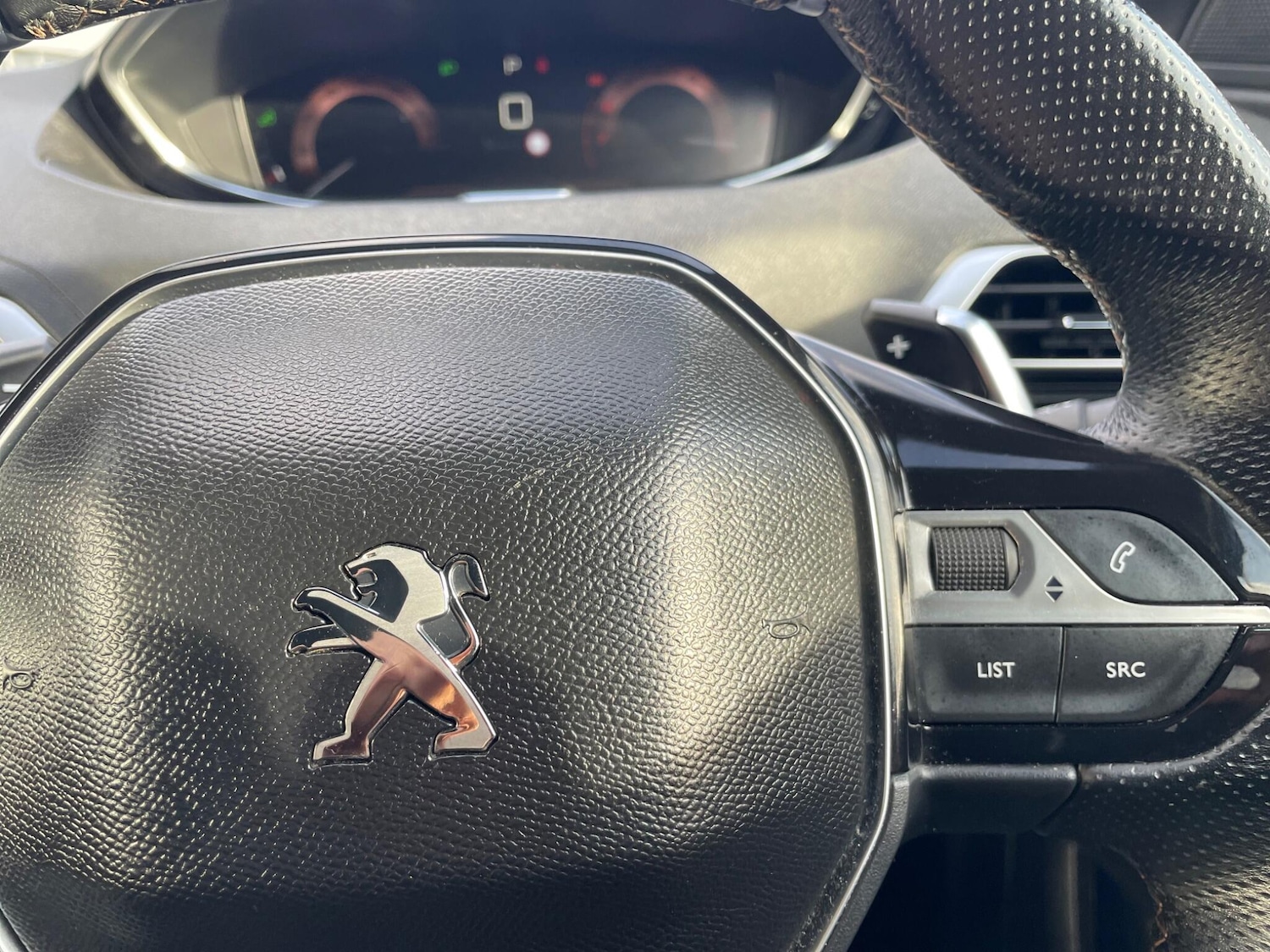 Used Peugeot 3008 2018 for sale - 77424831: Photo 30