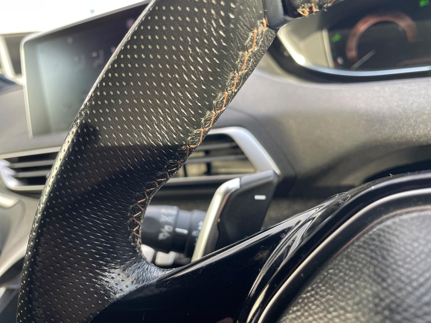 Used Peugeot 3008 2018 for sale - 77424831: Photo 32