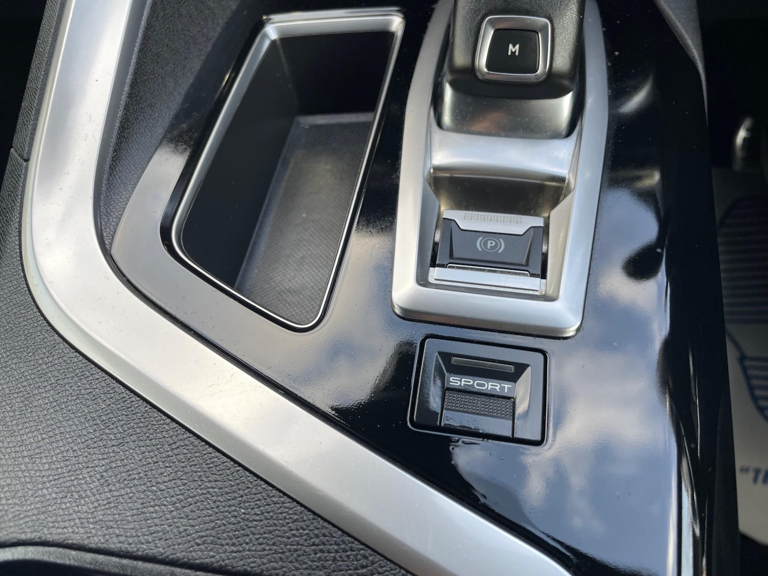 Used Peugeot 3008 2018 for sale - 77424831: Photo 38