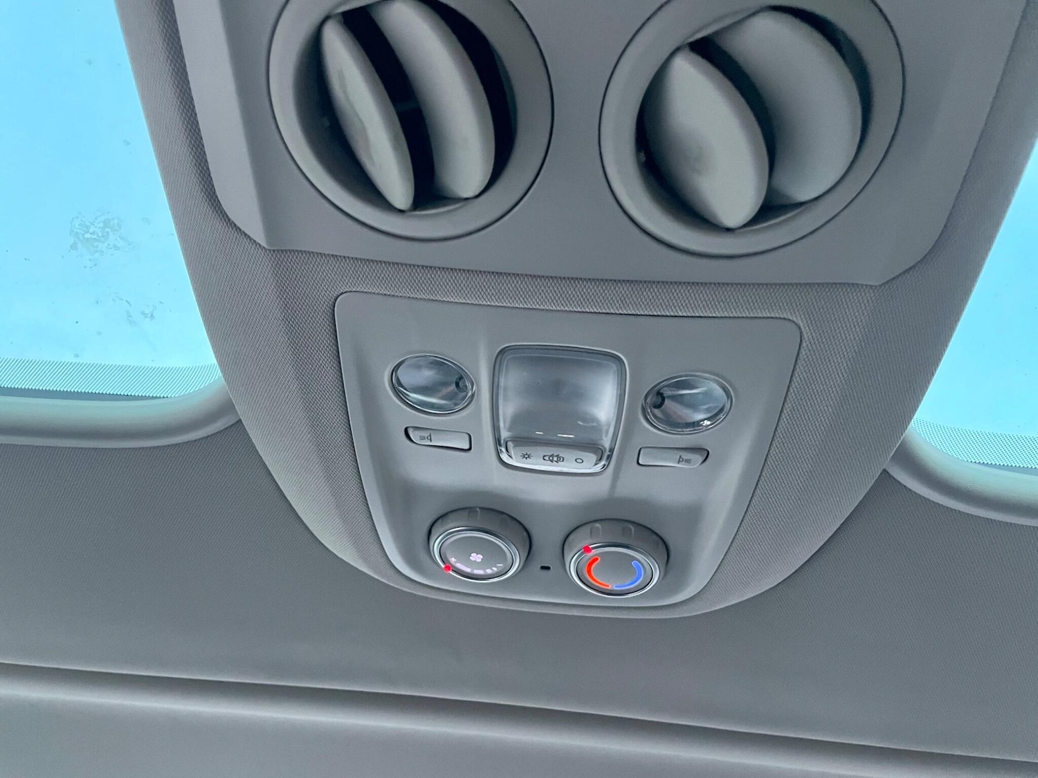 Used Vauxhall Vivaro Life 2020 for sale - 77510596: Photo 31