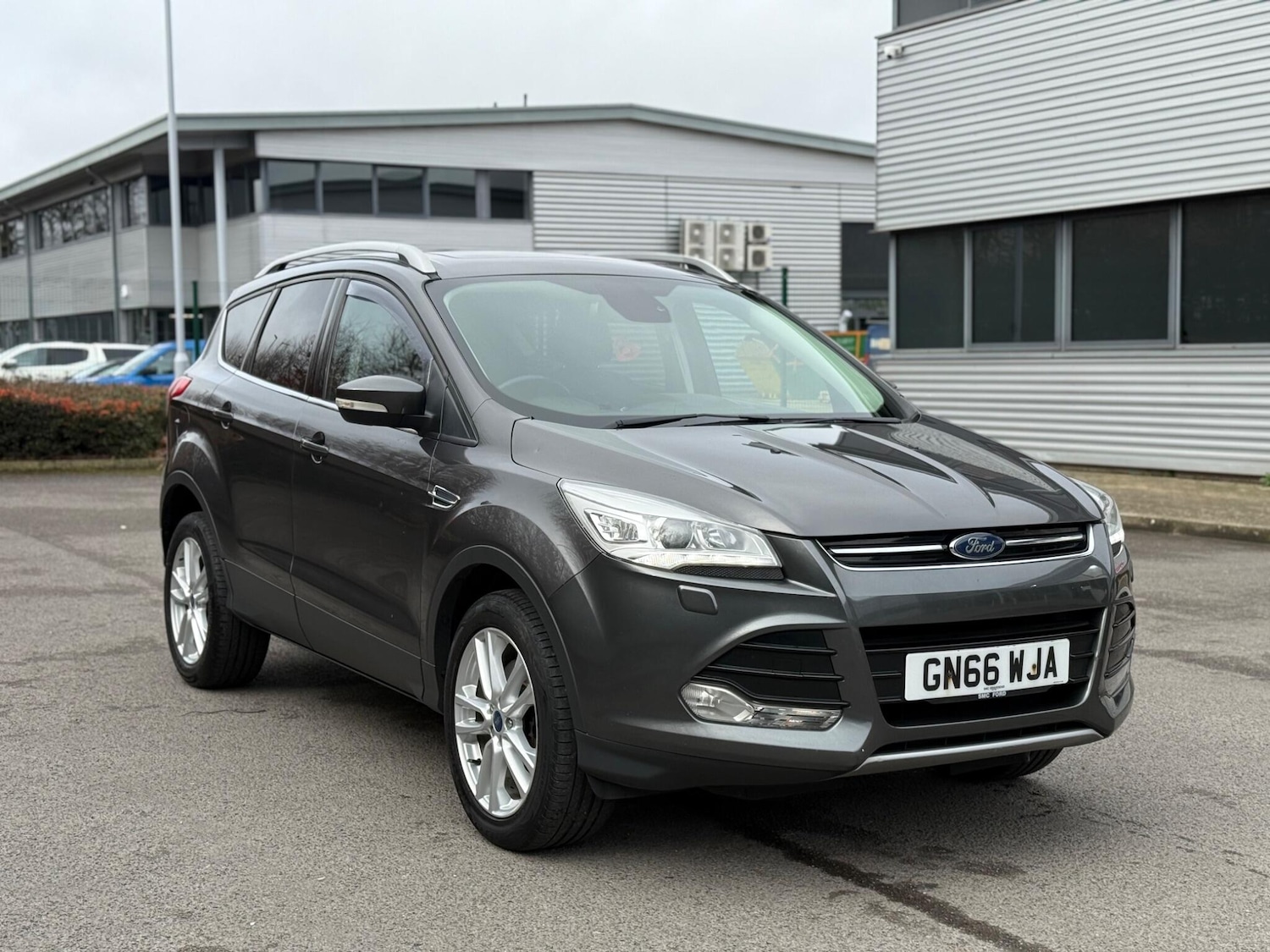 Used Ford Kuga 2016 for sale - 77633059: Photo 2
