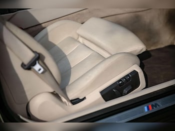 Used BMW 6 Series 2018 for sale - 77977773: Photo