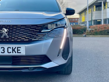 Used Peugeot 5008 2023 for sale - 77695944: Photo