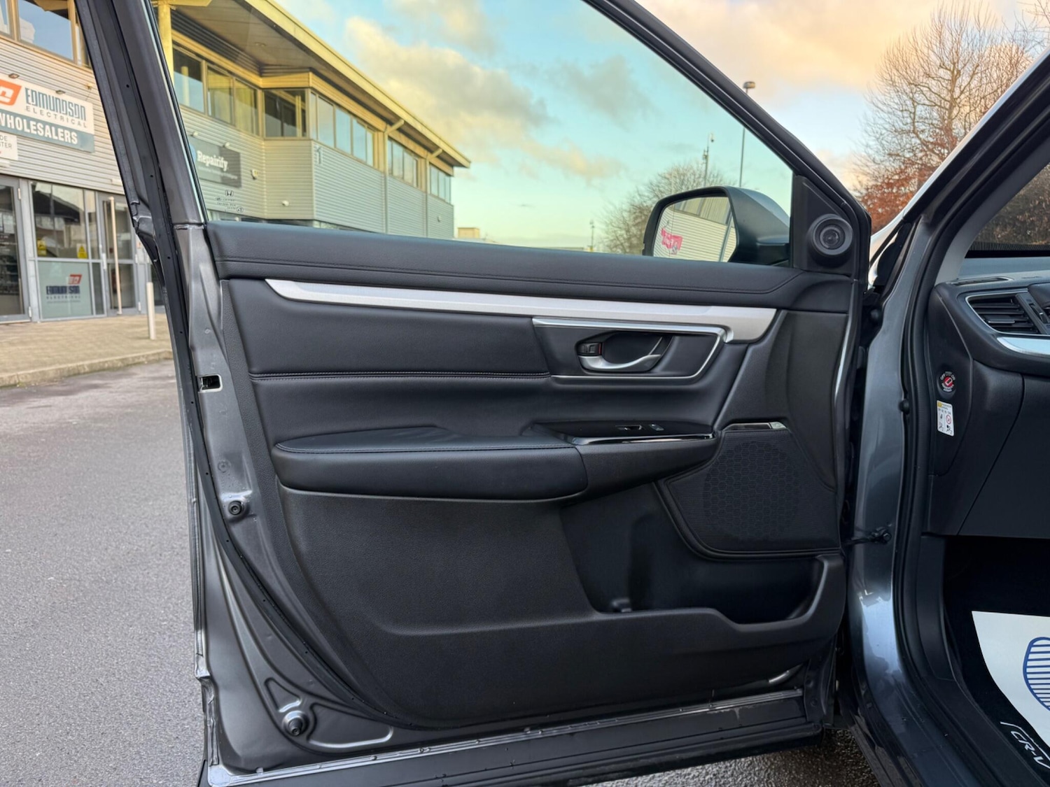 Used Honda CR-V 2022 for sale - 77425095: Photo 46