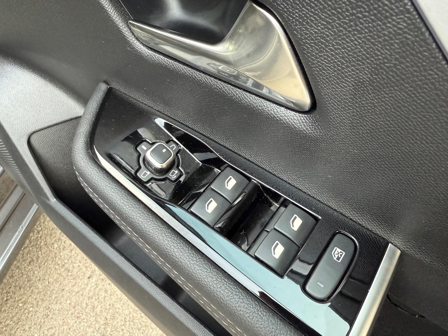 Used Vauxhall Astra 2024 for sale - 77425008: Photo 18