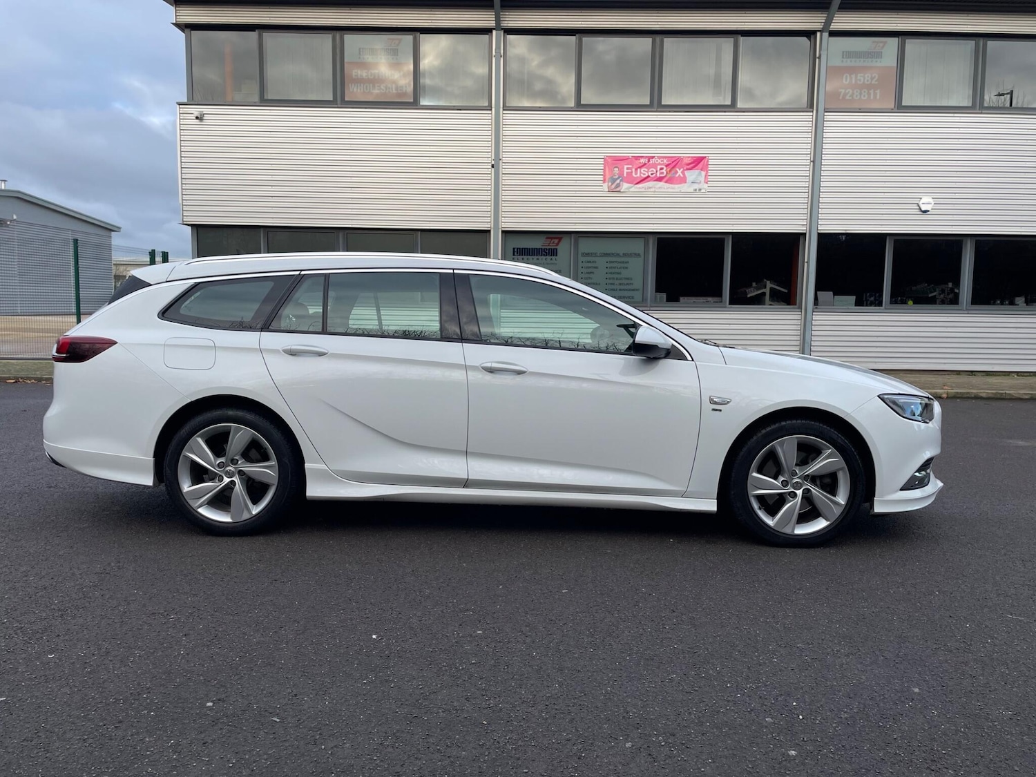 Used Vauxhall Insignia 2019 for sale - 77426180: Photo 12