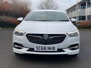 Used Vauxhall Insignia 2019 for sale - 77426180: Photo