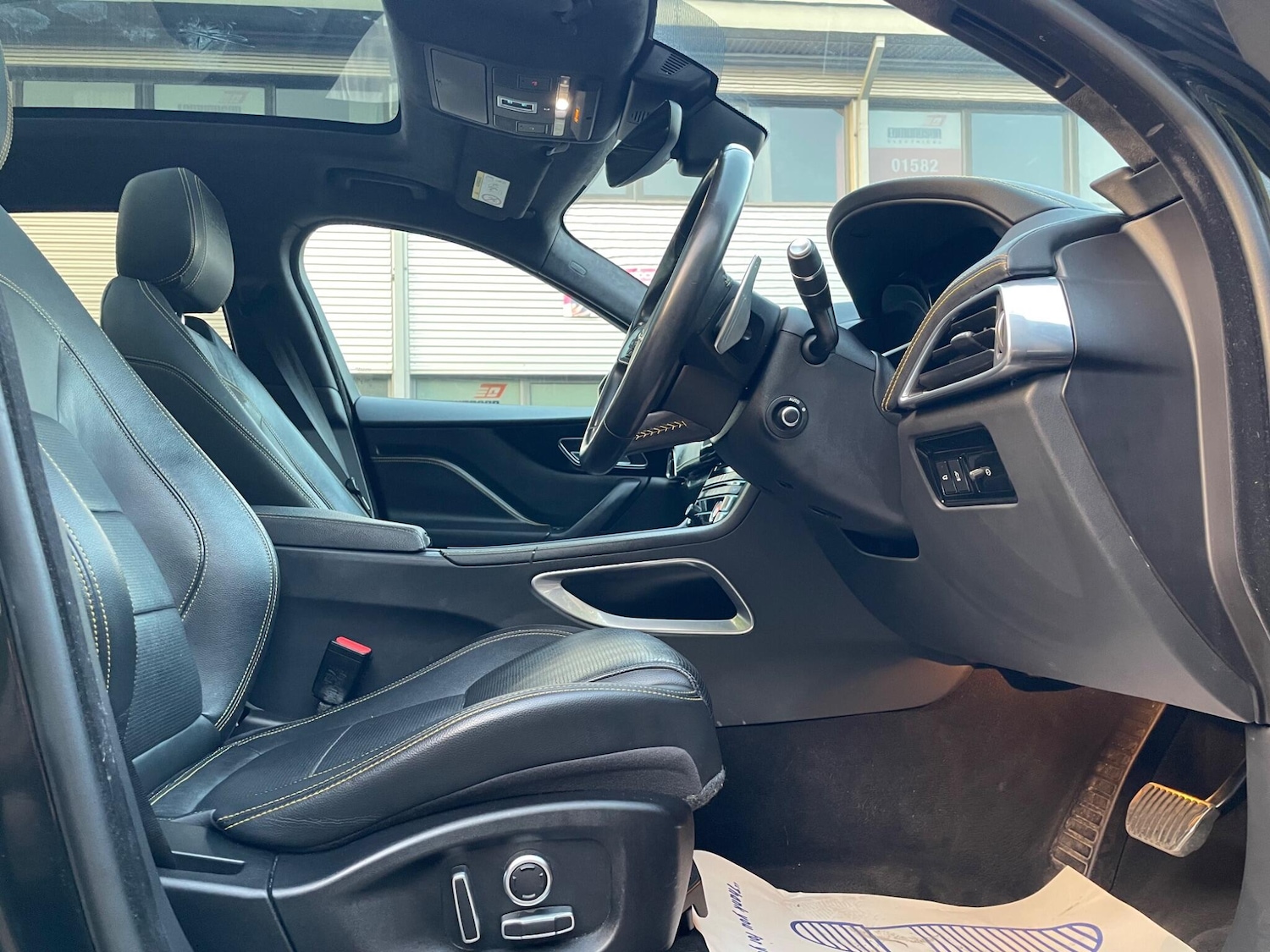 Used Jaguar F-Pace 2019 for sale - 77425958: Photo 12