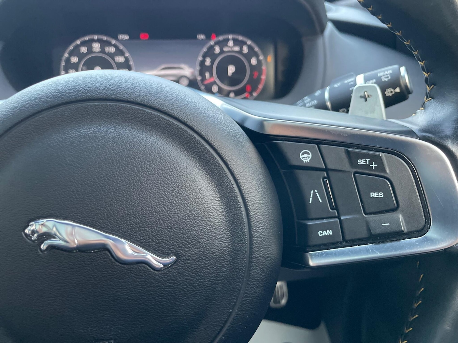 Used Jaguar F-Pace 2019 for sale - 77425958: Photo 25