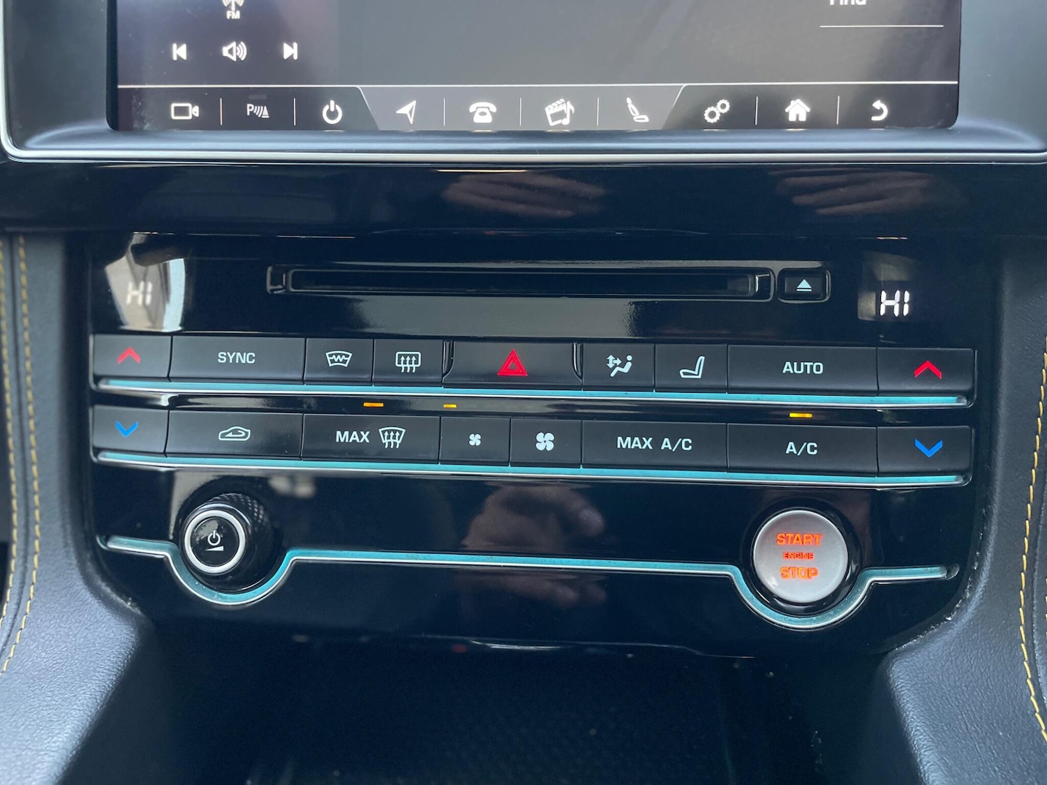 Used Jaguar F-Pace 2019 for sale - 77425958: Photo 32