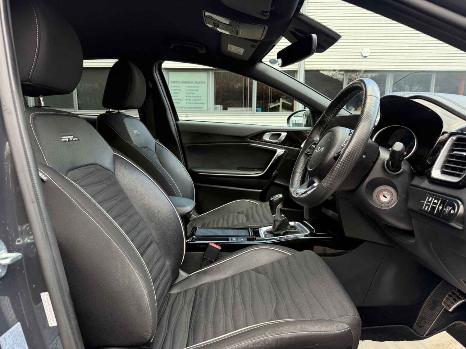 Used Kia XCeed 2023 for sale - 77425665: Photo 21