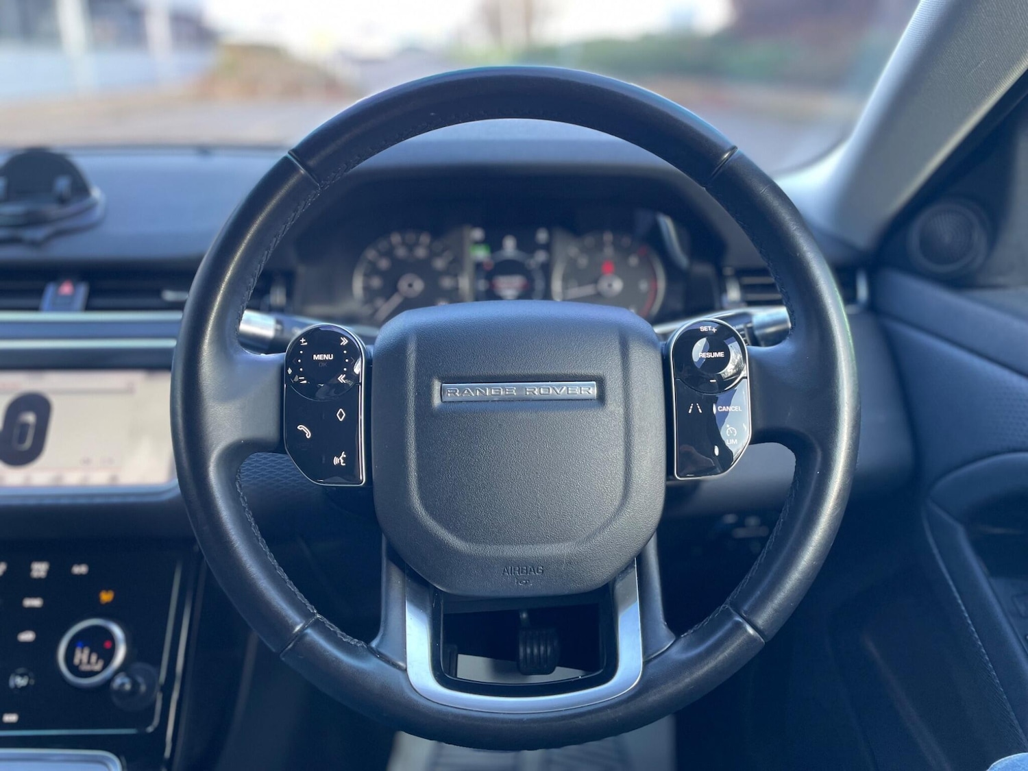 Used Land Rover Range Rover Evoque 2019 for sale - 77893065: Photo 24