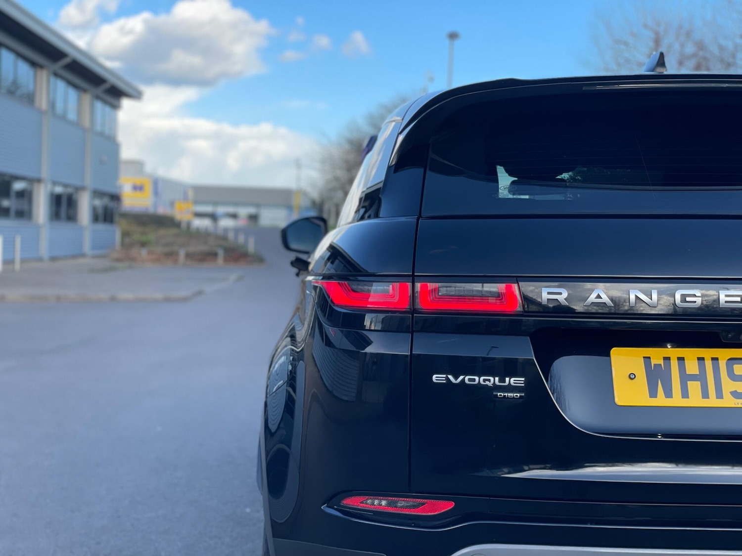 Used Land Rover Range Rover Evoque 2019 for sale - 77893065: Photo 9