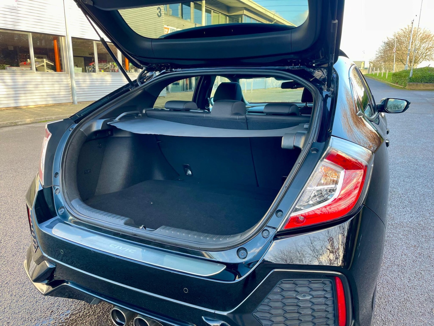 Used Honda Civic 2017 for sale - 77424534: Photo 27