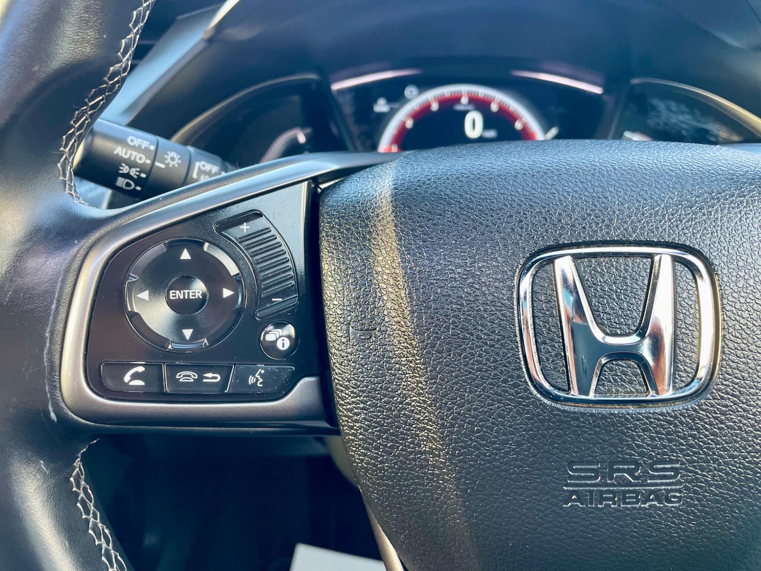 Used Honda Civic 2017 for sale - 77424534: Photo 30