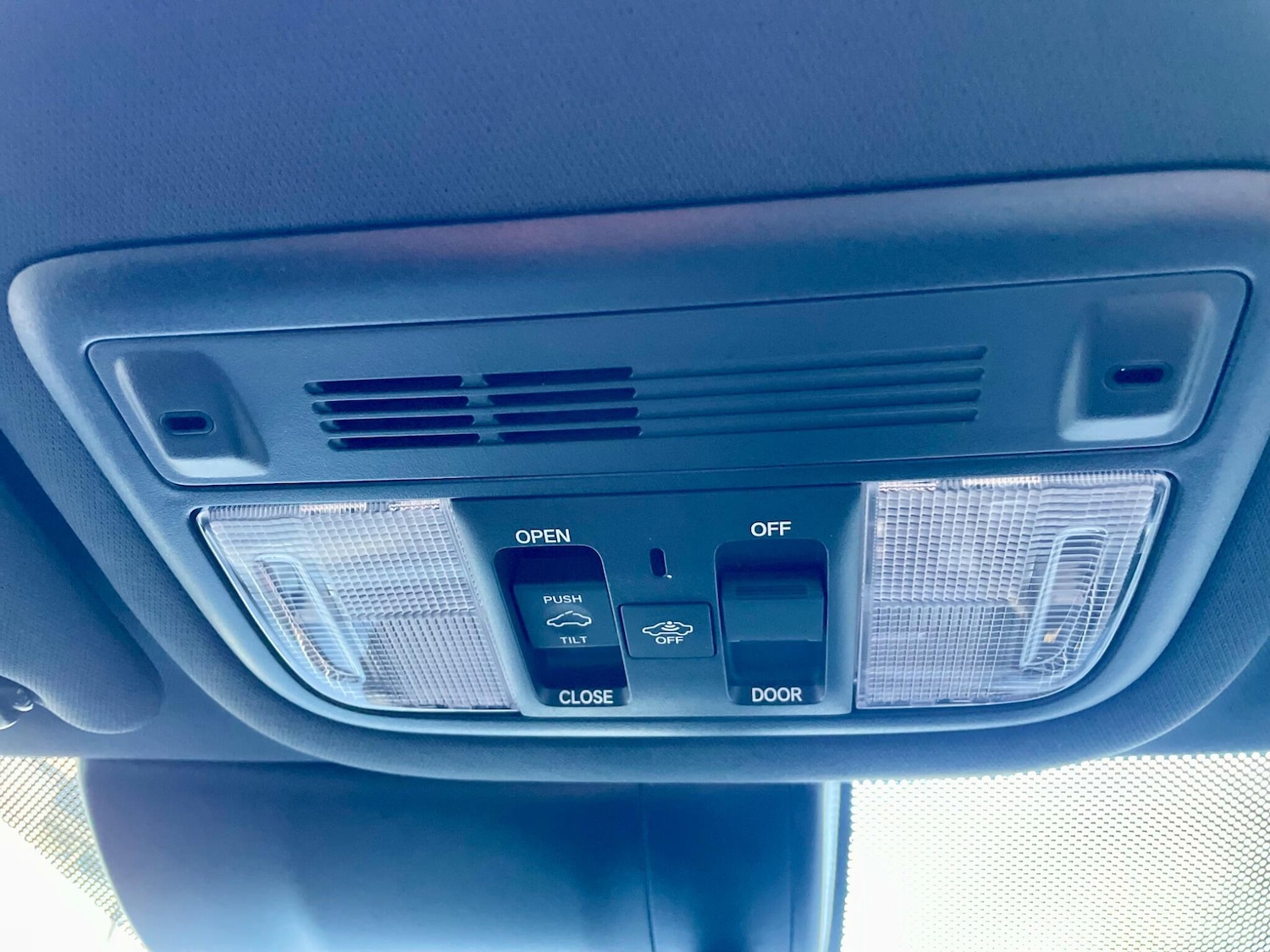 Used Honda Civic 2017 for sale - 77424534: Photo 42