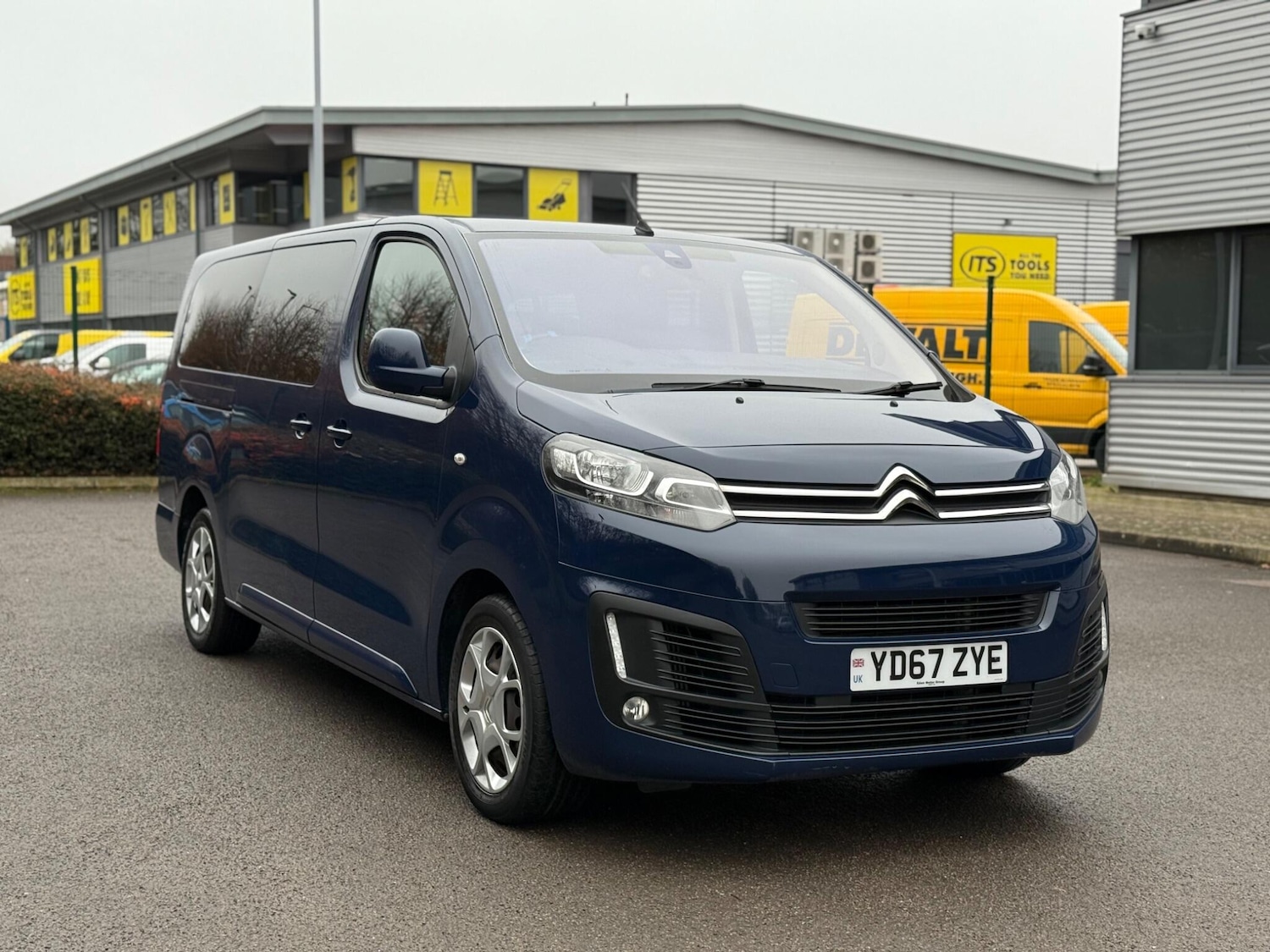 Used Citroen Space Tourer 2017 for sale - 77794233: Photo 2