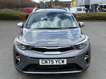 Used Kia Stonic 2025 for sale - 77898253: Photo