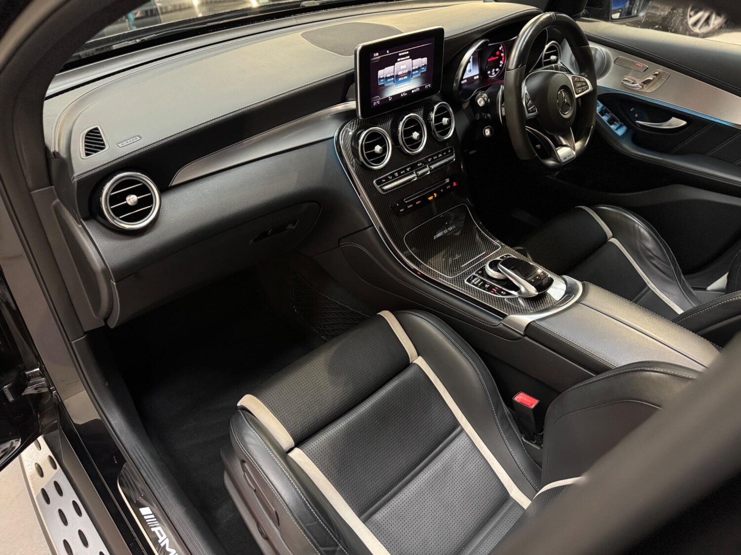 Used Mercedes-Benz GLC 2018 for sale - 76657991: Photo 19