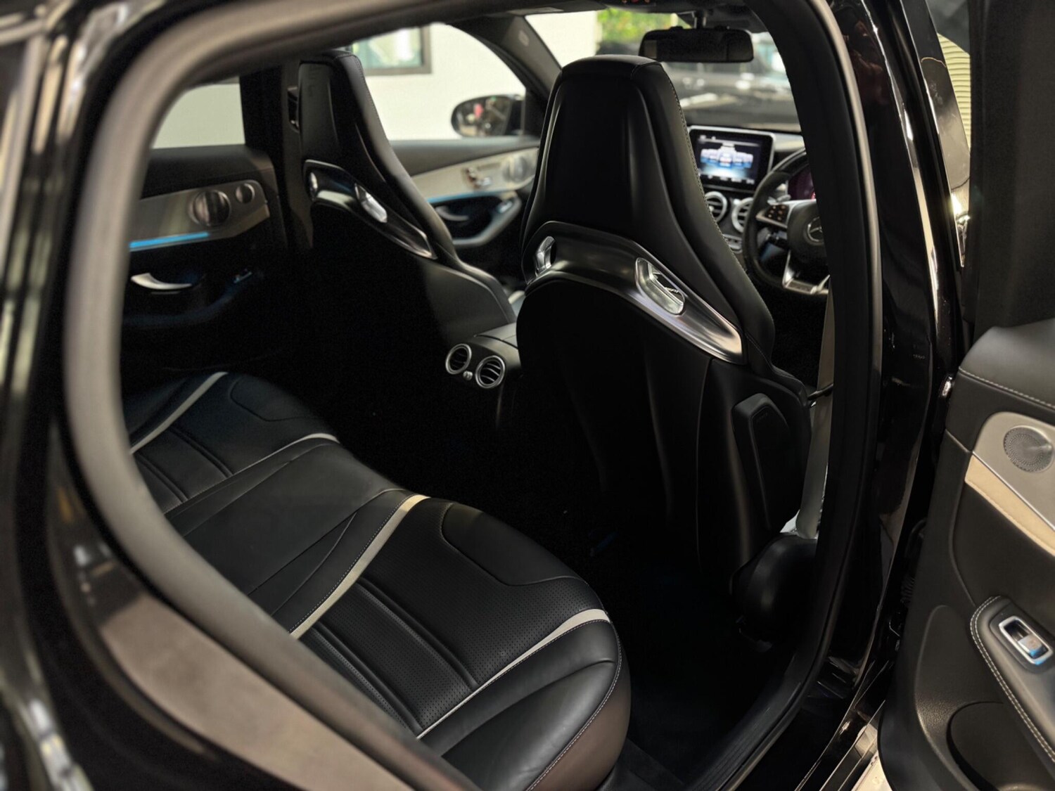 Used Mercedes-Benz GLC 2018 for sale - 76657991: Photo 20