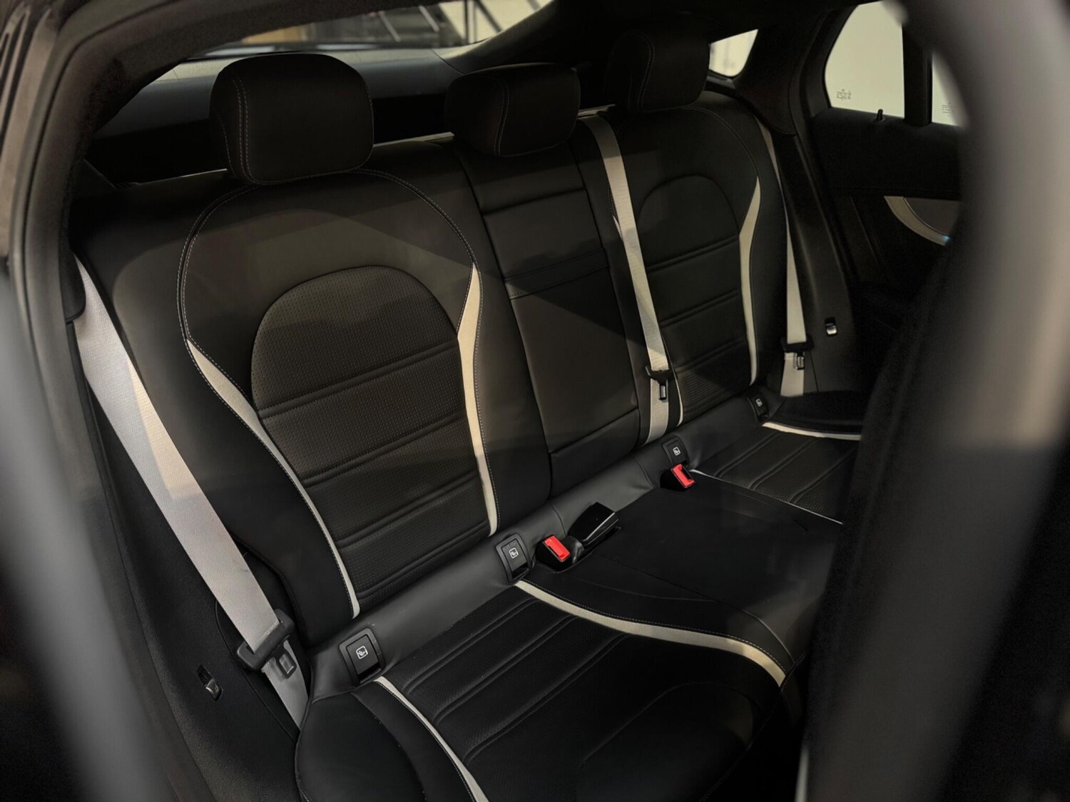 Used Mercedes-Benz GLC 2018 for sale - 76657991: Photo 23