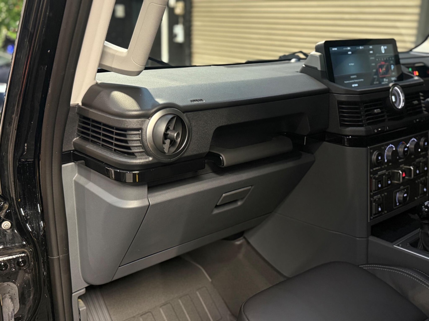 Used INEOS Grenadier 2023 for sale - 77359147: Photo 35