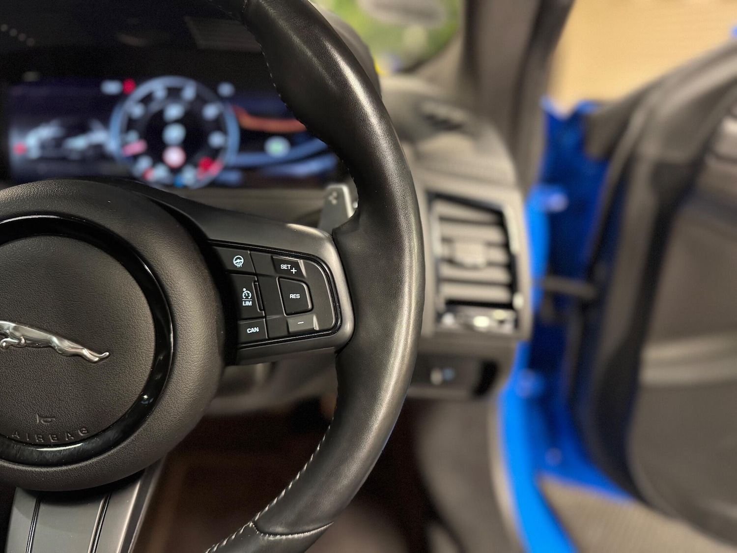 Used Jaguar F-Type 2021 for sale - 77015314: Photo 20