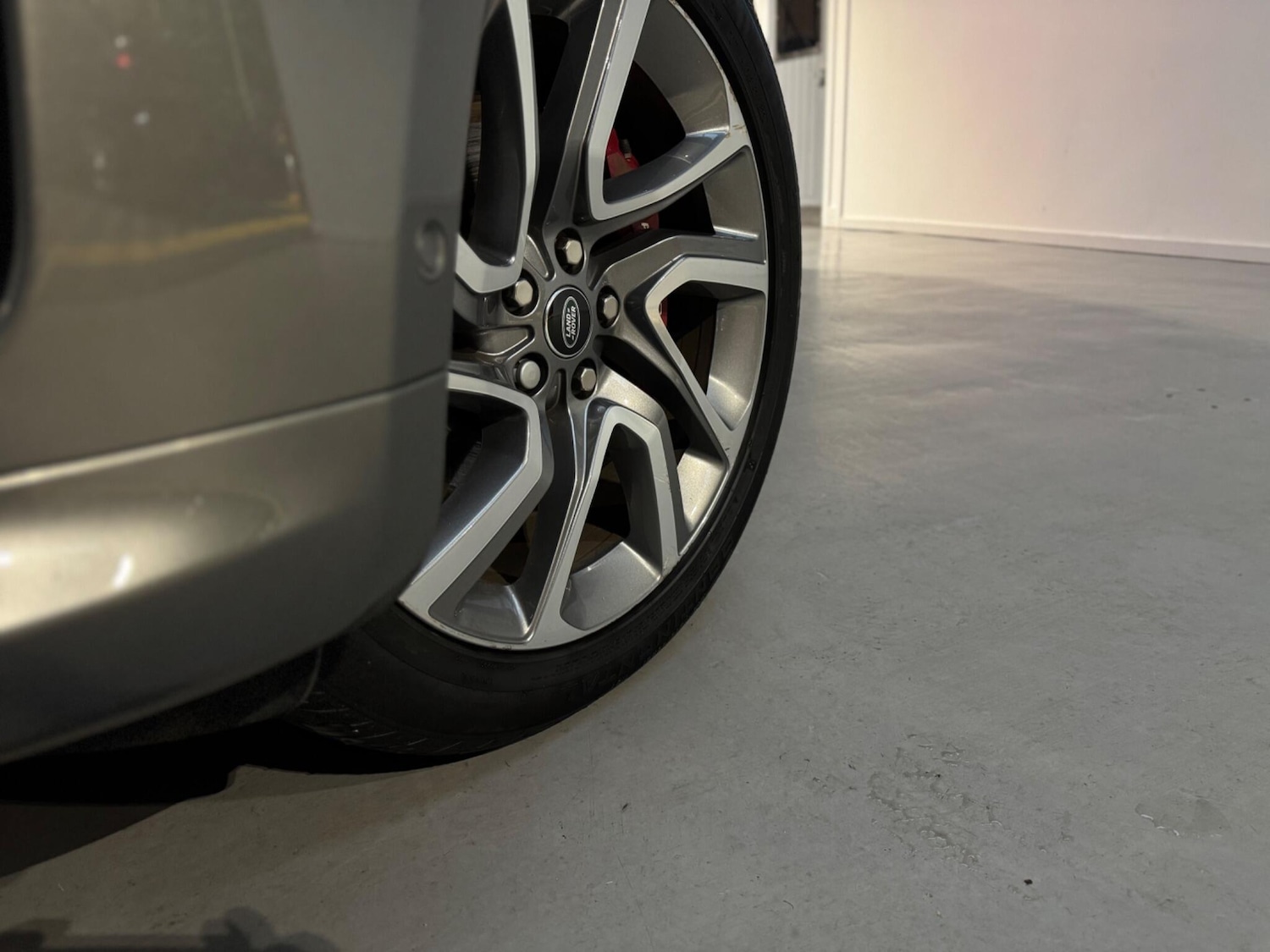 Used Land Rover Range Rover Sport 2018 for sale - 76657507: Photo 2