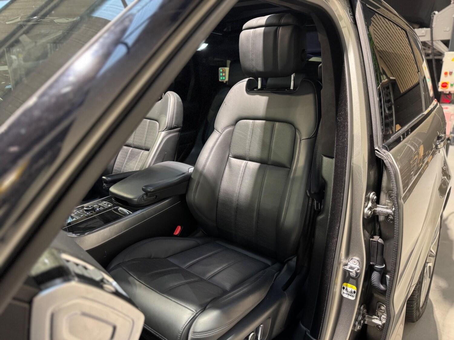 Used Land Rover Range Rover Sport 2018 for sale - 76657507: Photo 20