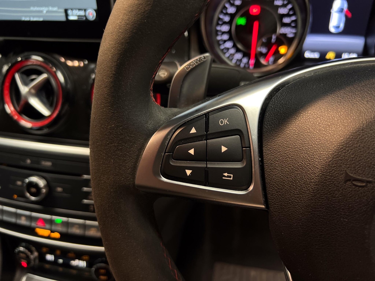 Used Mercedes-Benz CLA 2019 for sale - 77229596: Photo 31