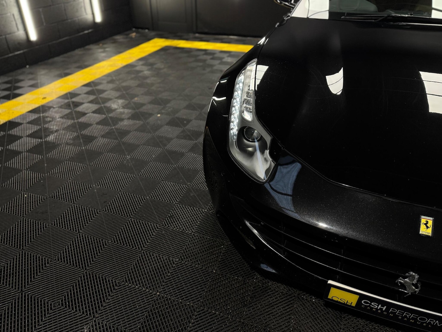 Used Ferrari FF 2012 for sale - 77174622: Photo 12