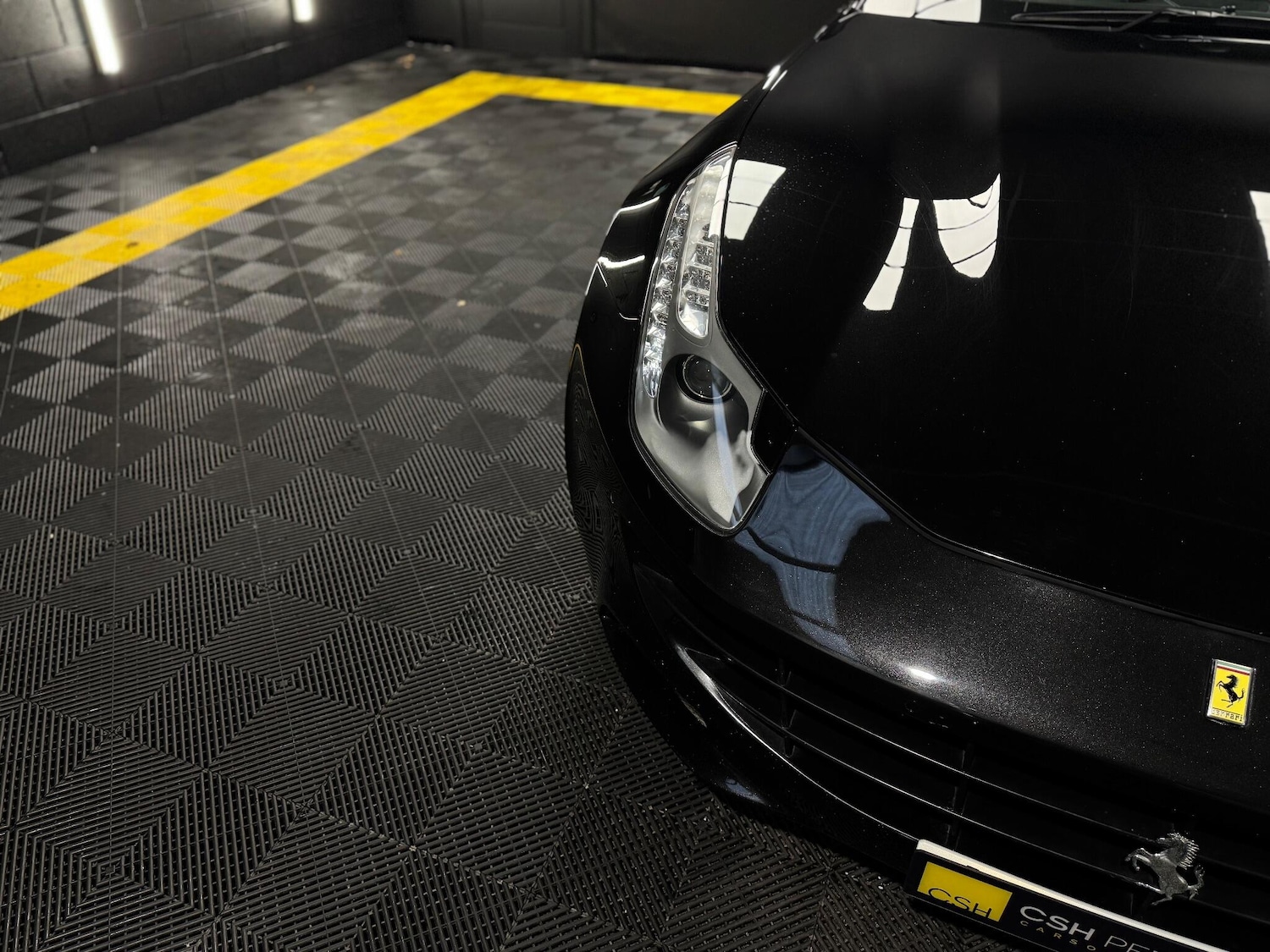 Used Ferrari FF 2012 for sale - 77174622: Photo 13