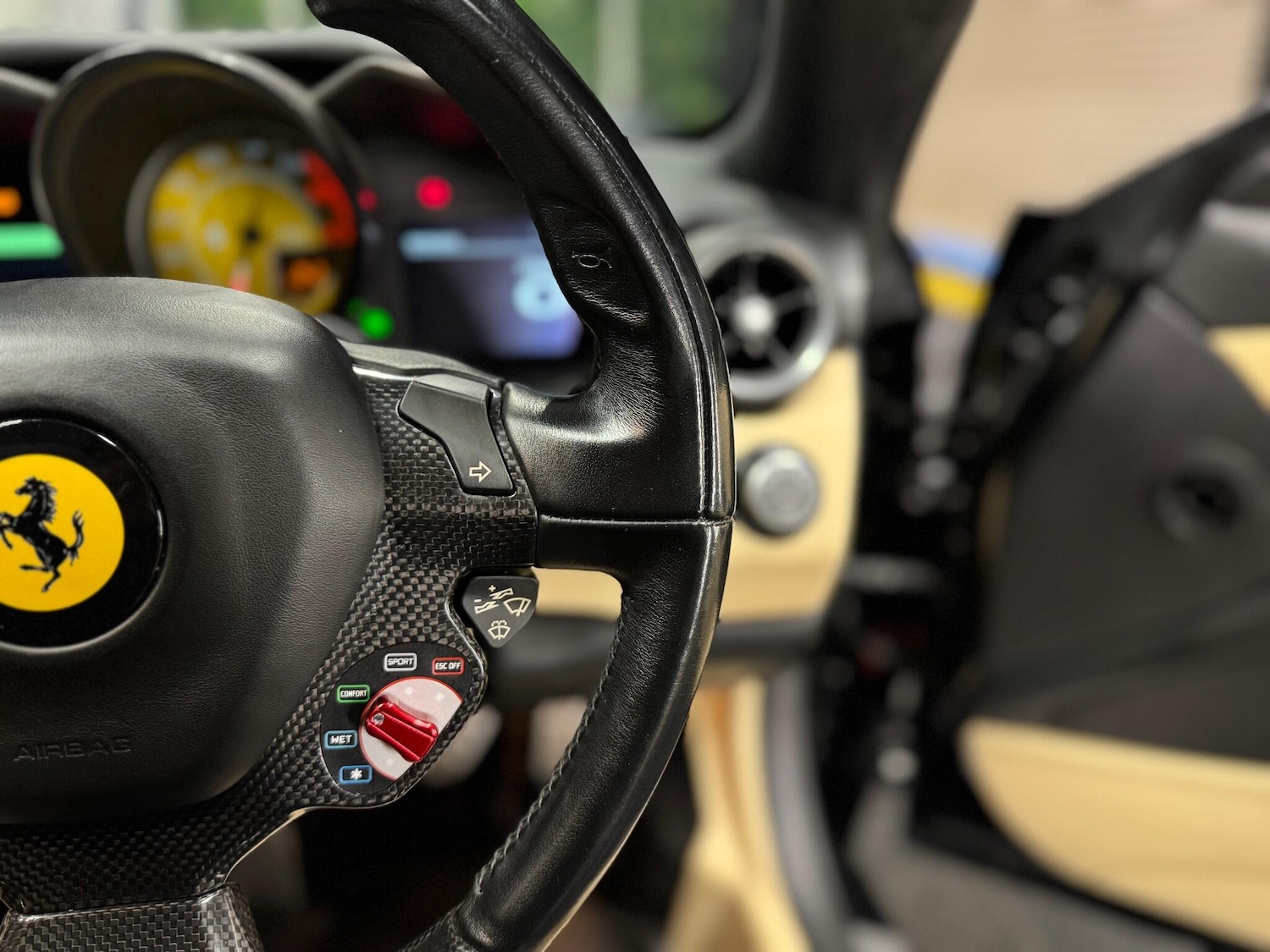 Used Ferrari FF 2012 for sale - 77174622: Photo 31