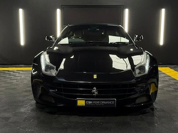 Used Ferrari FF 2012 for sale - 77174622: Photo
