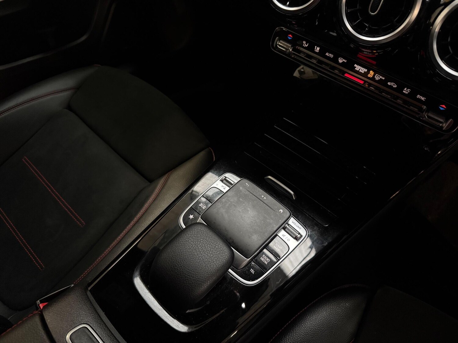 Used Mercedes-Benz A-Class 2018 for sale - 76658256: Photo 26