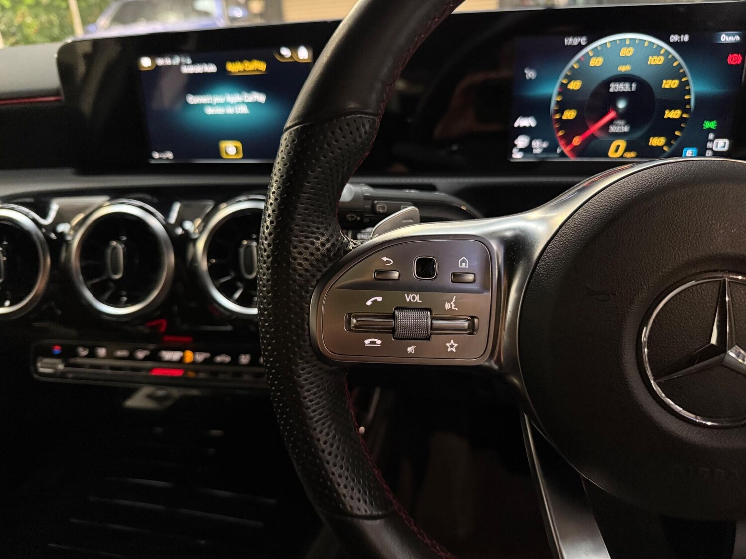 Used Mercedes-Benz A-Class 2018 for sale - 76658256: Photo 29