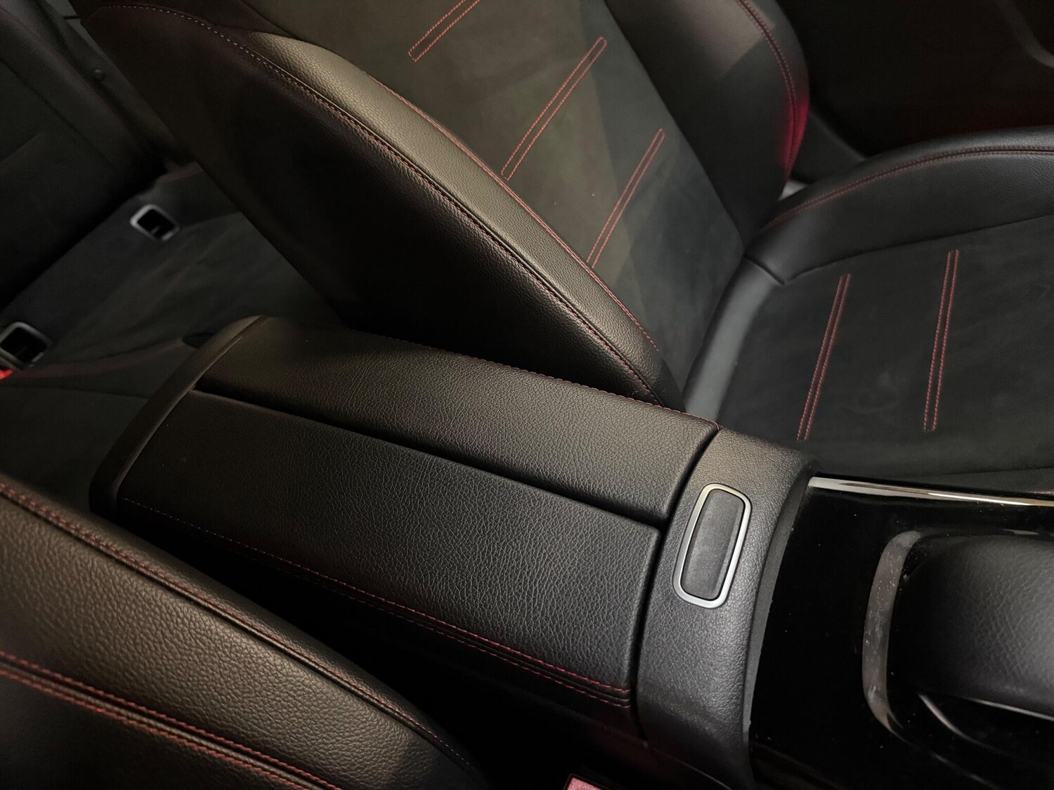 Used Mercedes-Benz A-Class 2018 for sale - 76658256: Photo 34