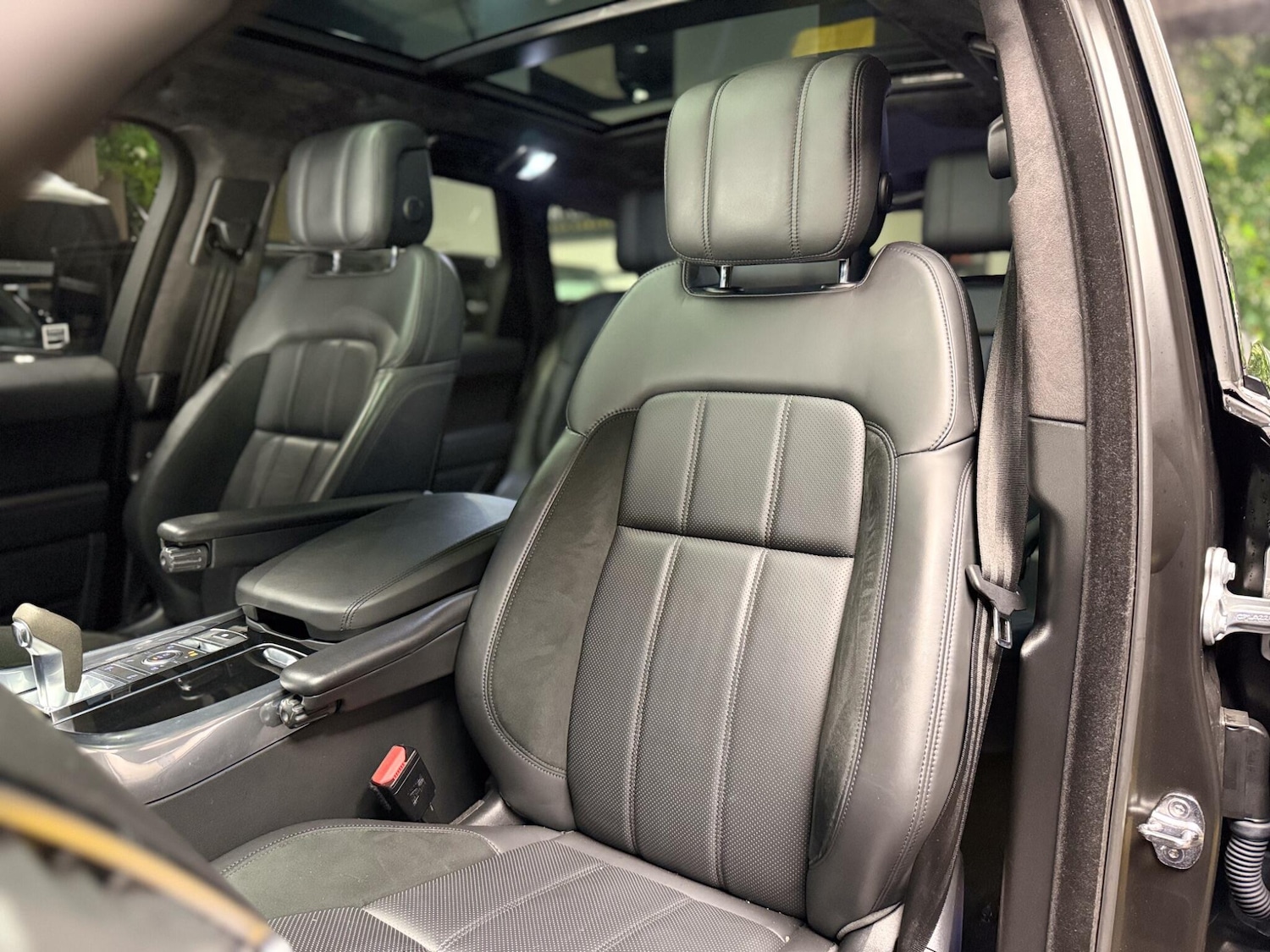 Used Land Rover Range Rover Sport 2020 for sale - 77469027: Photo 28