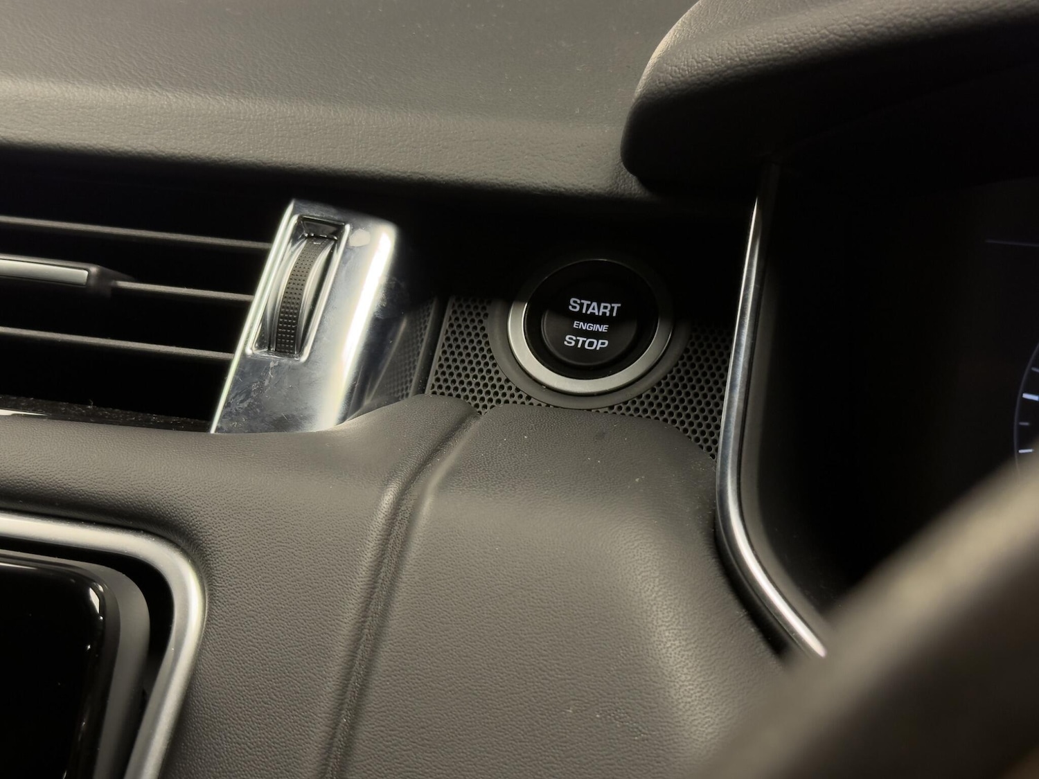 Used Land Rover Range Rover Sport 2020 for sale - 77469027: Photo 48