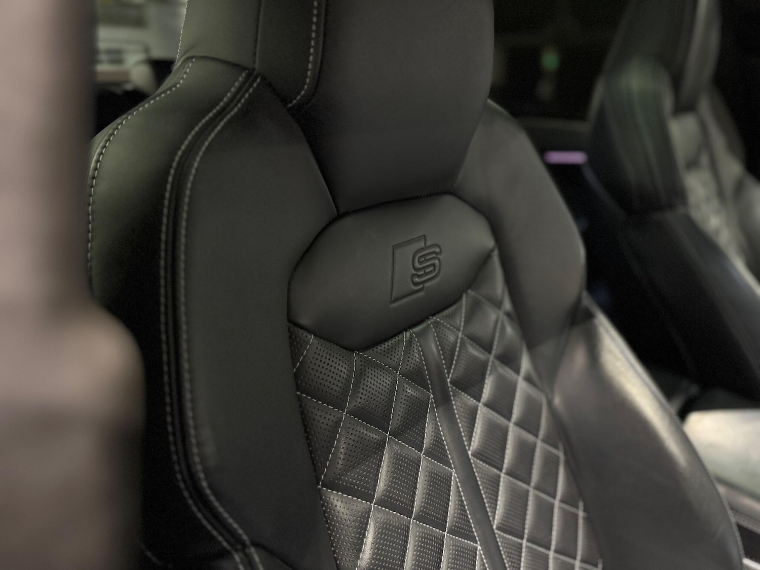 Used Audi SQ8 2019 for sale - 76975585: Photo 17