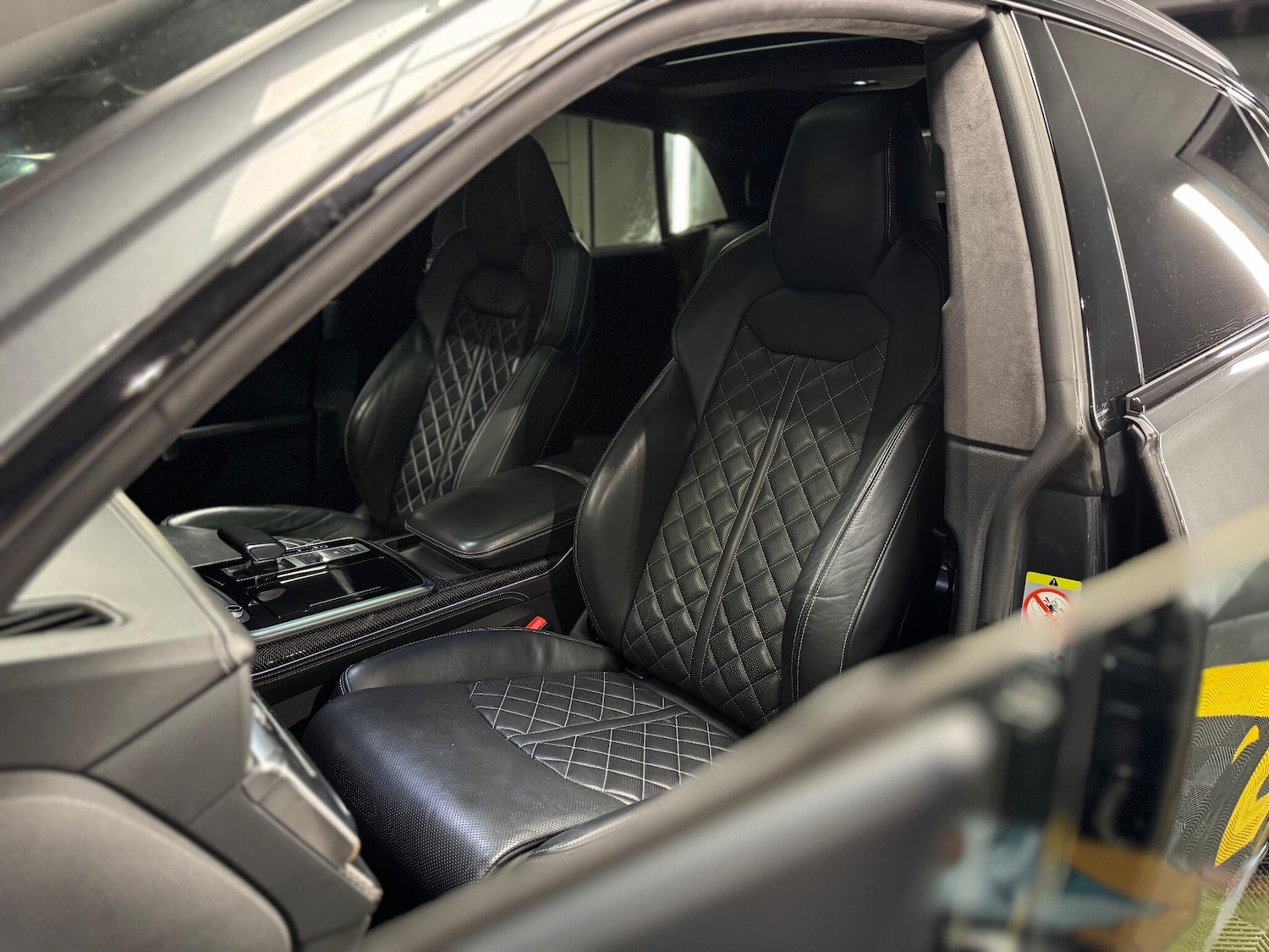 Used Audi SQ8 2019 for sale - 76975585: Photo 18