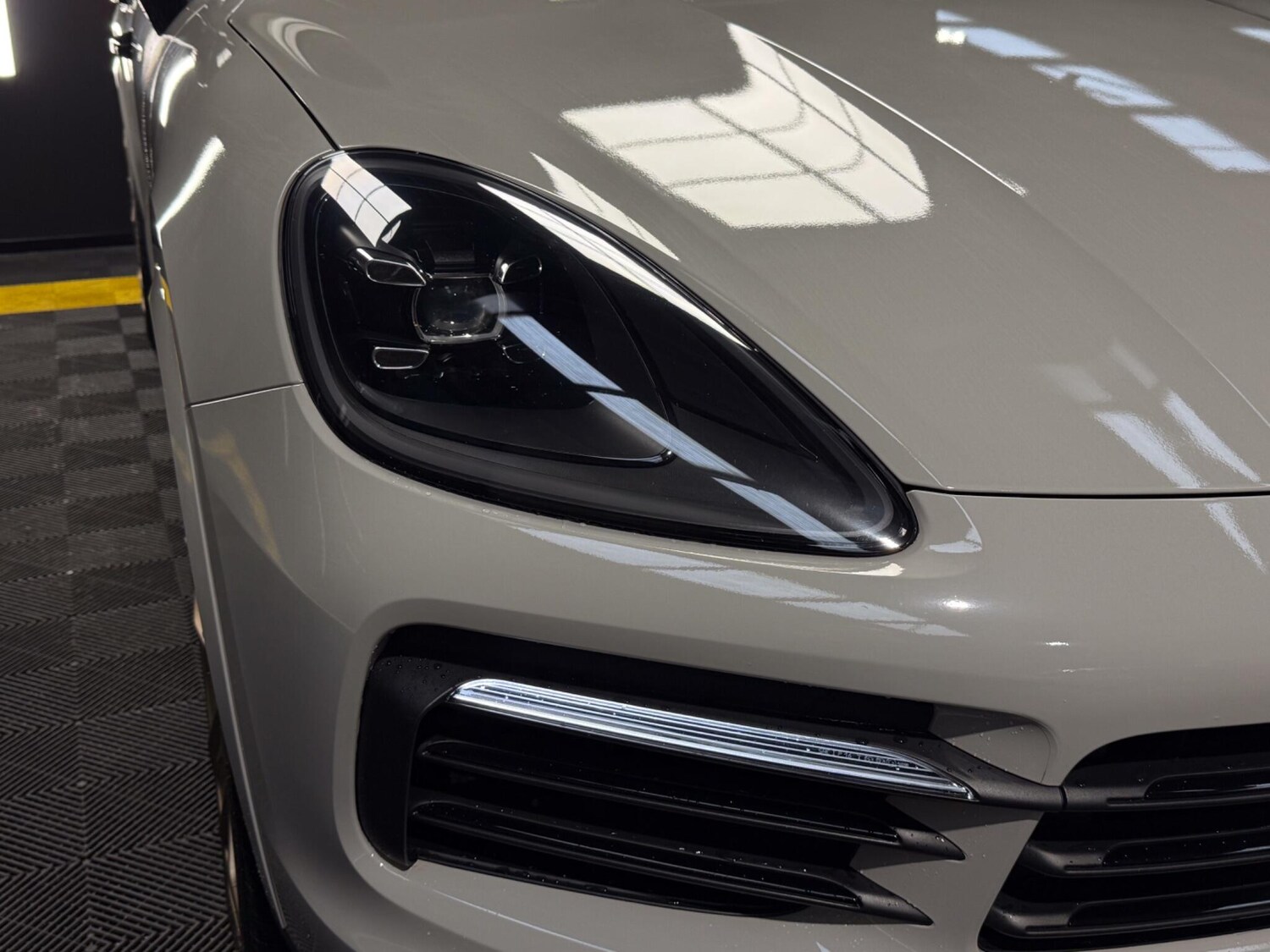 Used Porsche Cayenne 2020 for sale - 77696094: Photo 14