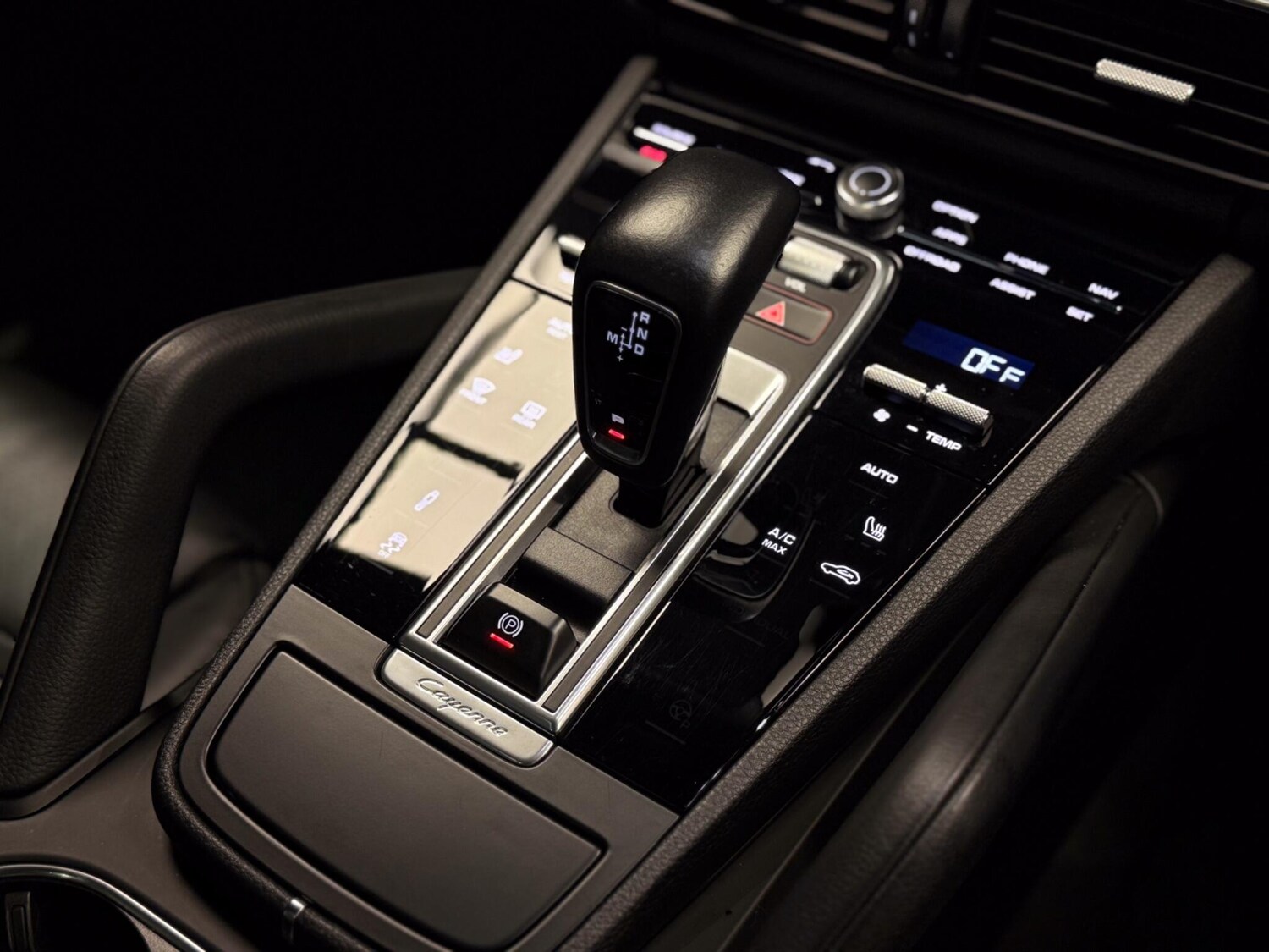 Used Porsche Cayenne 2020 for sale - 77696094: Photo 34