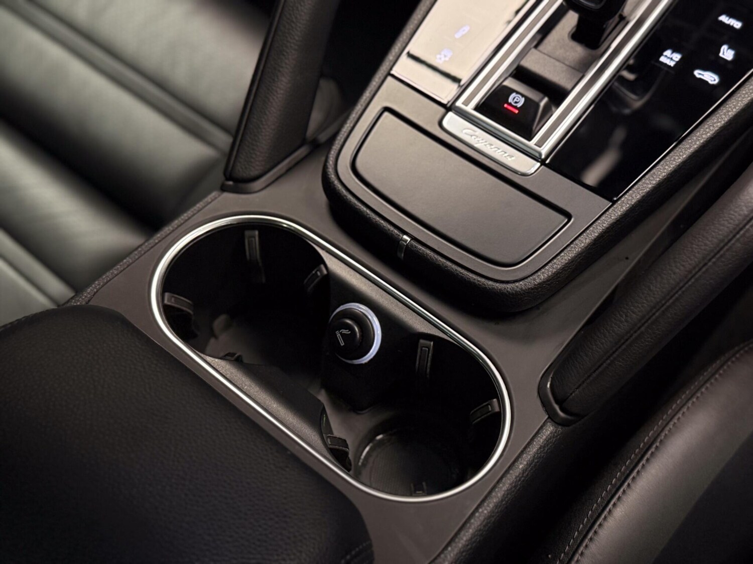 Used Porsche Cayenne 2020 for sale - 77696094: Photo 35